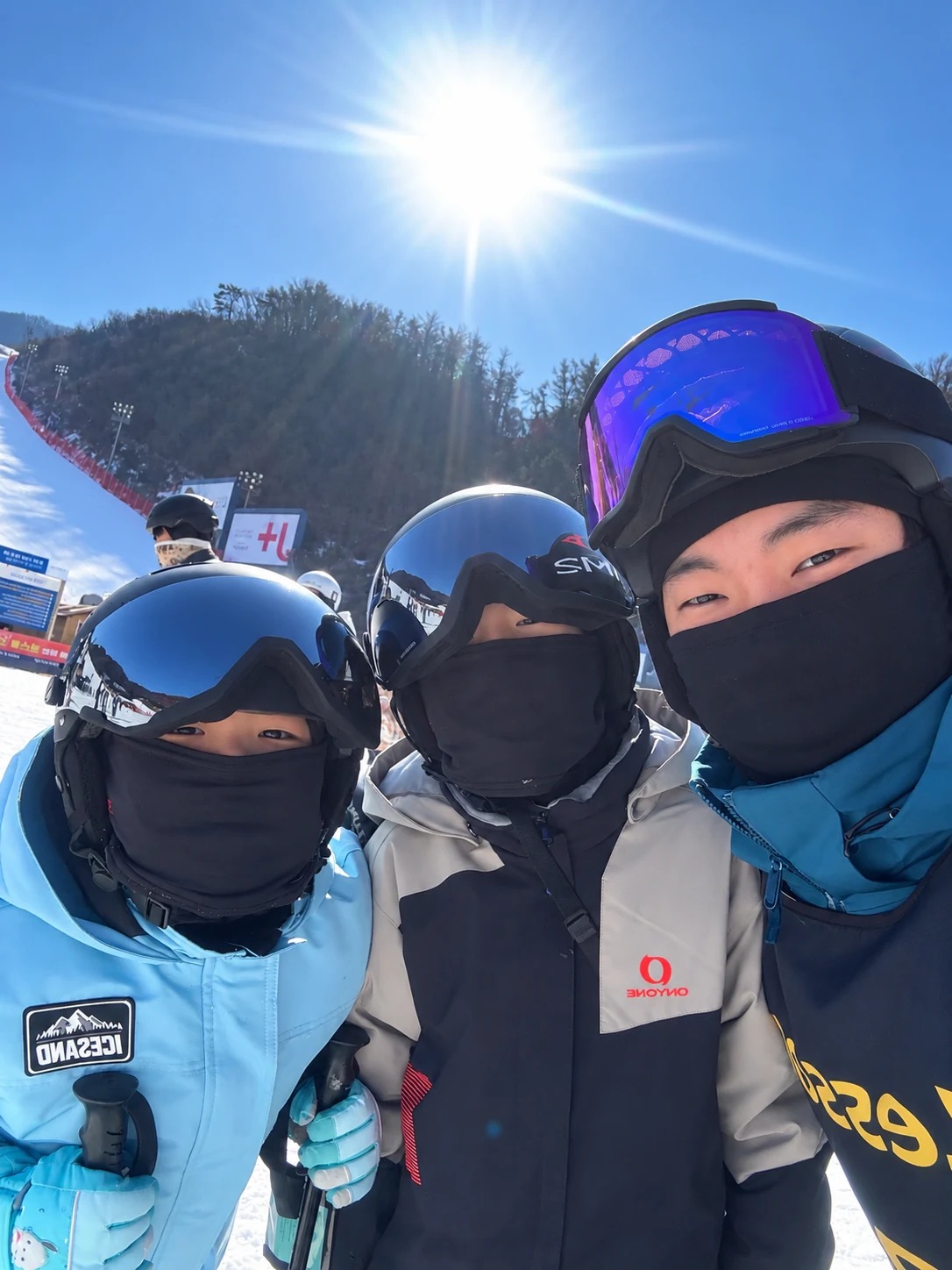 탐스 강사와 어린이 강습생